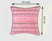 Load image into Gallery viewer, Pouf ottoman