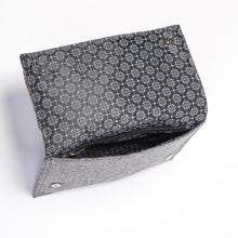 Load image into Gallery viewer, Hand Bag