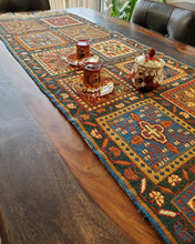 Load image into Gallery viewer, Table Runner