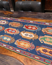 Load image into Gallery viewer, Table Runner