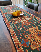 Load image into Gallery viewer, Table Runner