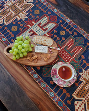 Load image into Gallery viewer, Table Runner