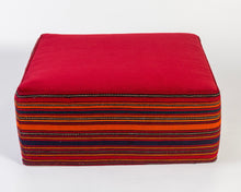Load image into Gallery viewer, Pouf ottoman