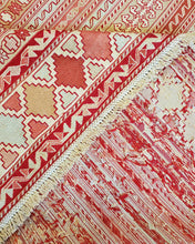 Load image into Gallery viewer, Kilim