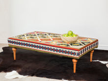 Load image into Gallery viewer, Coffee table