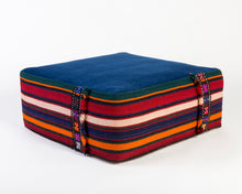 Load image into Gallery viewer, Pouf ottoman