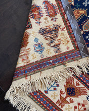 Load image into Gallery viewer, Kilim