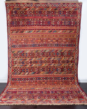 Load image into Gallery viewer, Kilim