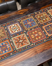 Load image into Gallery viewer, Table Runner