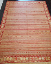 Load image into Gallery viewer, Kilim
