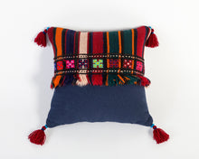 Load image into Gallery viewer, Pouf ottoman
