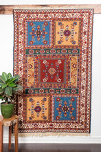 Load image into Gallery viewer, Kilim
